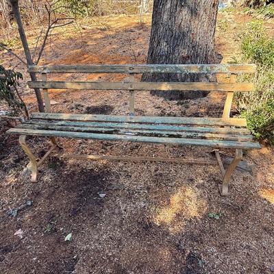 Mossy Garden Bench (LD-HS)