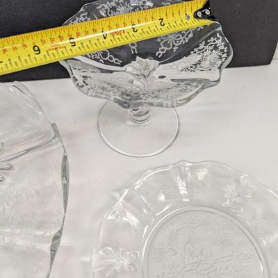 14 Pieces Of Fostoria Corsage Glass Chintz Etched Baroque Sandwich Plates