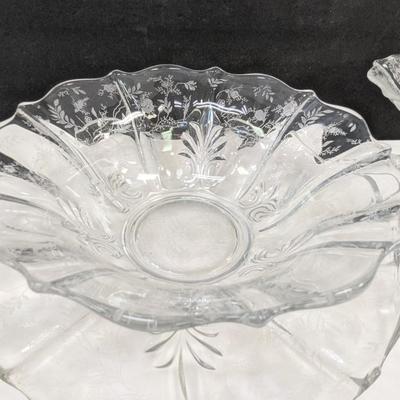 14 Pieces Of Fostoria Corsage Glass Chintz Etched Baroque Sandwich Plates
