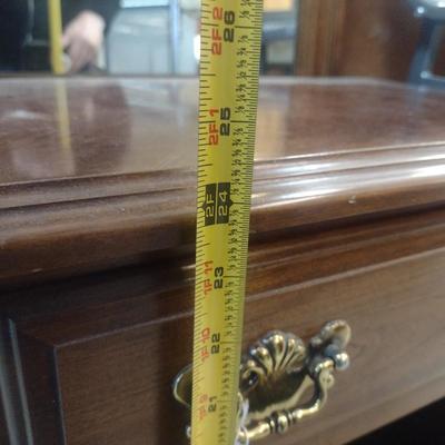Pennsylvania House side Table with Drawer- Approx 22" x 14" x 24 1/2" Tall