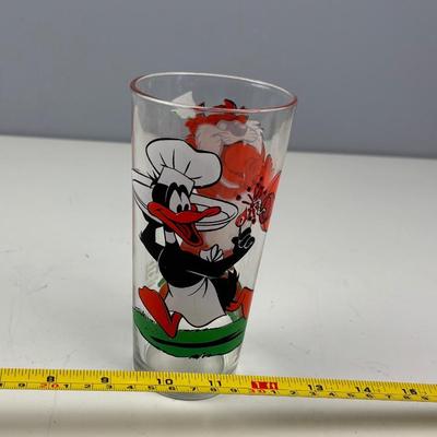 1976 Taz and Daffy Collectors Glass