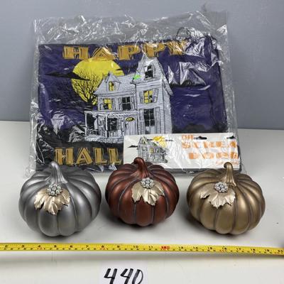 Robert Stanley Pumpkins and More