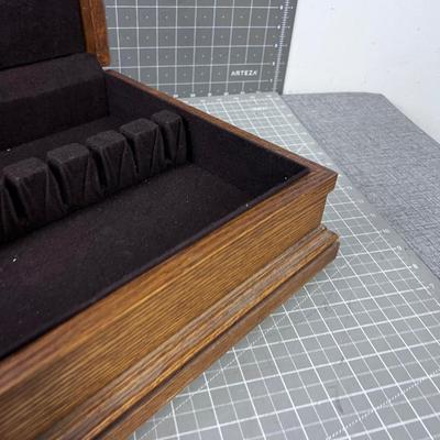 OAK Silverware Chest 