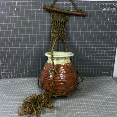 Macrame Plant Hanger, Olive Colored Jute Rope +++ Studio Art Pottery 