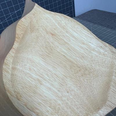 Nifty WOOD BOWL, Free form Organic