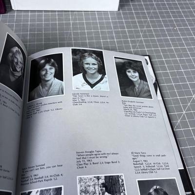 3 Year Books to HESSTON College, Kansas