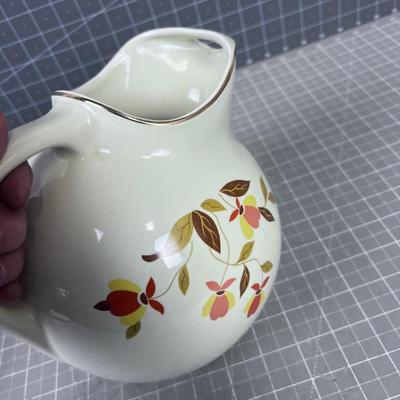 Fall Autum Leaf: Ball Jug 