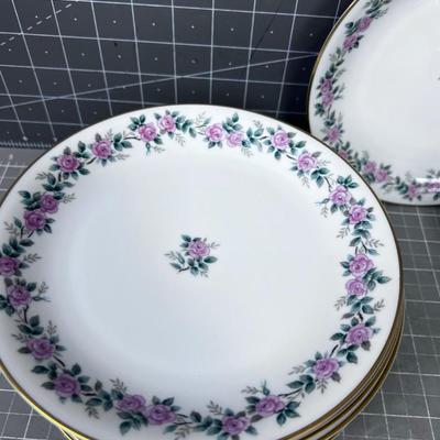 NORITAKE China Salad Plates and a Tureen Rose Pattern 