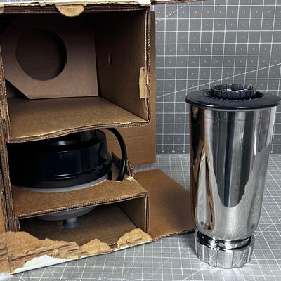 Hamilton Beach Bar Mixer Brand New Never Used.