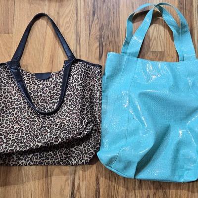 (2) Tote Style Handbags