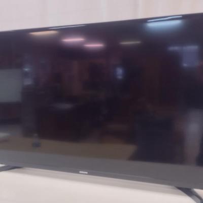 Sale Photo Thumbnail #2950: Samsung Flat Screen Television- Approx 40"- Model UN40N5200AF- No Remote Included.  Item appears to be in good, working condition.