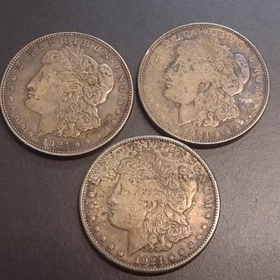 Set of Three 1921 U. S. Mint Morgan Silver Dollars Circulated (1)