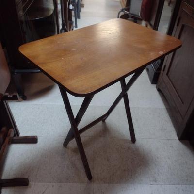Set of Four Television Trays with Storage Rack