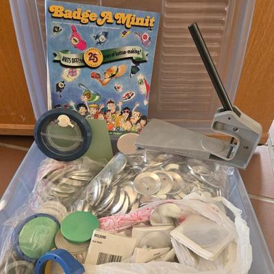Button Maker Lot