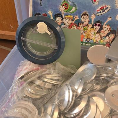 Button Maker Lot