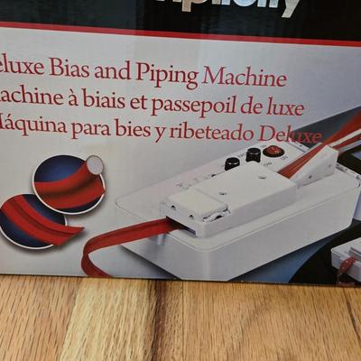 Simplicity Deluxe Bias & Piping Machine