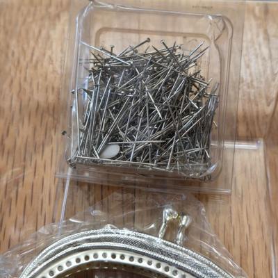 Large Lot of Jewelry & Coin Purse Findings