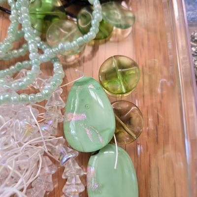 Strings of Beads, Bags of Loose Beads, Stone Pendants