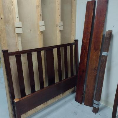 Full Size Antique Bed with Inlay Design