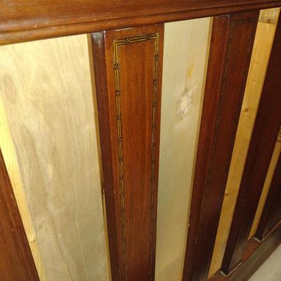 Full Size Antique Bed with Inlay Design