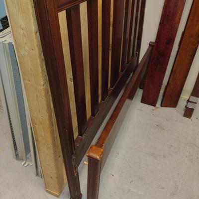 Full Size Antique Bed with Inlay Design