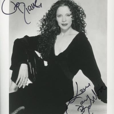 Olympian Tai Babilonia signed photo