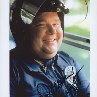 Donovan Scott signed photo
