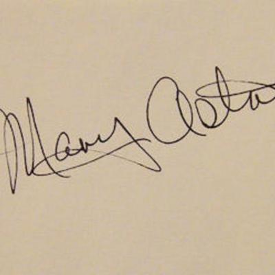 The Maltese Falcon Mary Astor signature slip