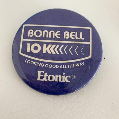 Bonne Bell 10k looking good all the way vintage pin