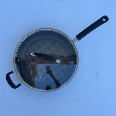 A - Lot - T-Fal Deep Saute Pan 5.5qt. Non Stick