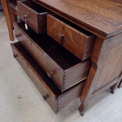 Antique Tiger Oak Dresser with Swiveling Mirror- Approx 34" x 19 1/2" x 29 3/4" Tall