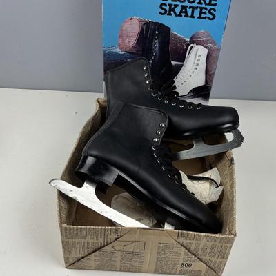Size 10 Figure Skates