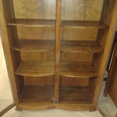 Antique Tiger Oak Curved Glass Double Door Display Cabinet with Key- Approx 35" x 14 1/4" x 43 1/4" Tall