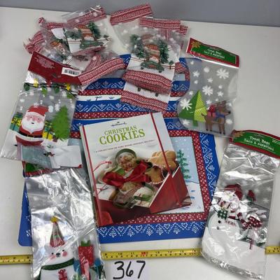 Christmas Kitchen Lot