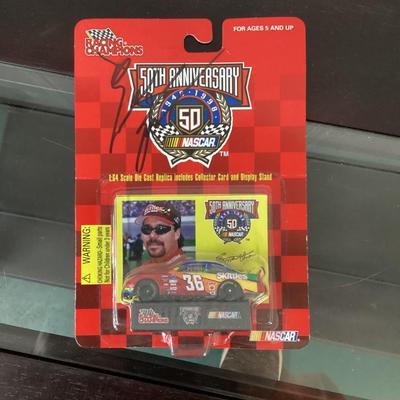 Racing champion, Ernie Irving autographed 1:64 diecast