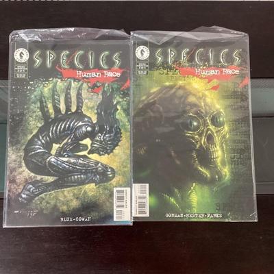 Lot of two Species human race Comic book