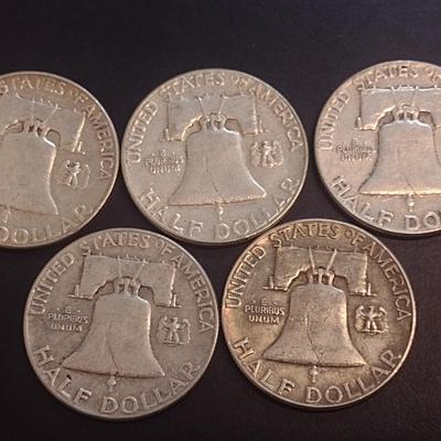 Set of Five 1961 Unmarked U.S. Mint Franklin Silver Half Dollars Circulated (32)