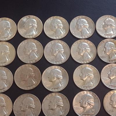 Set of 25 1964 U.S. Mint Washington Silver Quarters Circulated (44)