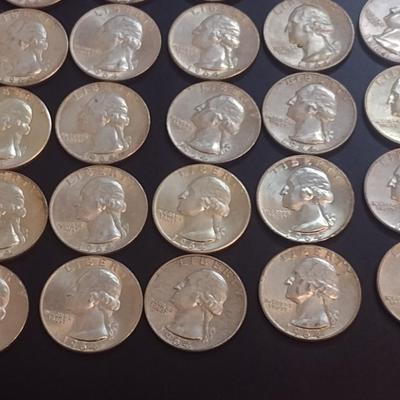 Set of 25 1964 U.S. Mint Washington Silver Quarters Circulated (46)