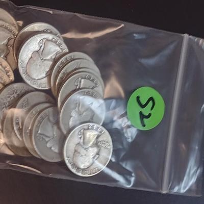 Set of 25 1940-49 U.S. Mint Washington Silver Quarters Circulated (52)