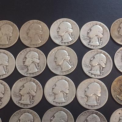 Set of 25 1940-49 U.S. Mint Washington Silver Quarters Circulated (53)
