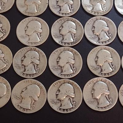 Set of 25 1940-49 U.S. Mint Washington Silver Quarters Circulated (55)