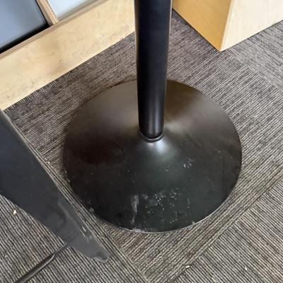 A21-Table with one stool