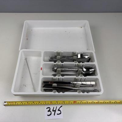 Silverware Set