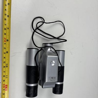 Vivitar Binoculars