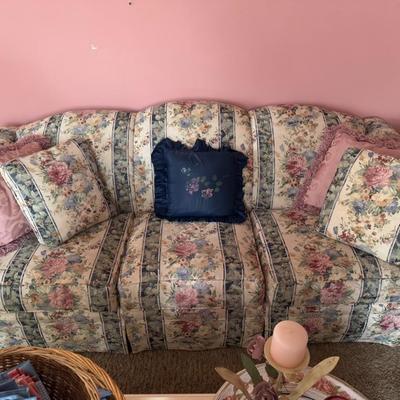 Floral Couch and Loveseat Set