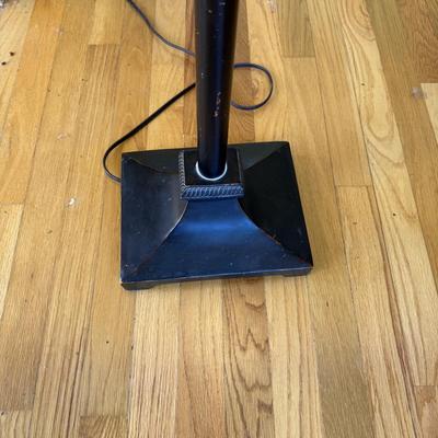 Metal Floor Lamp (DR-BM)