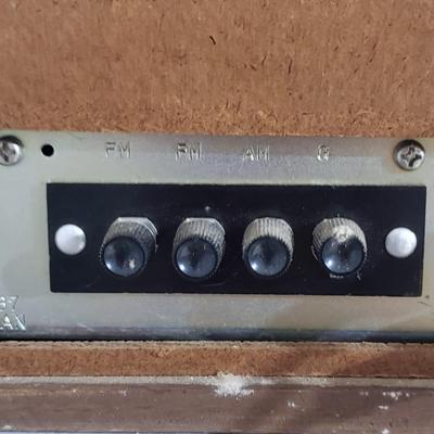 Standard Radio Corp. Stereo Receiver (WM-KD)