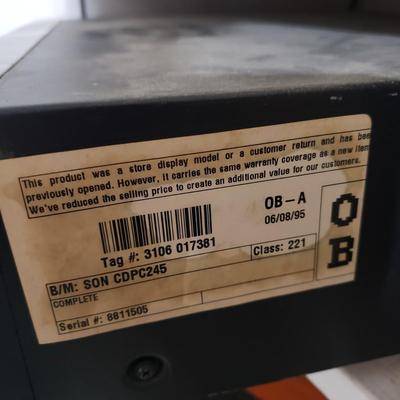 Sony 5 Disc CD Player (WM-KD)