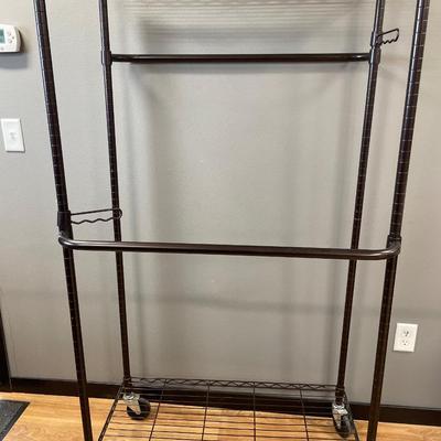 Clothes rack